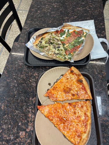 Bravo Pizza image 1